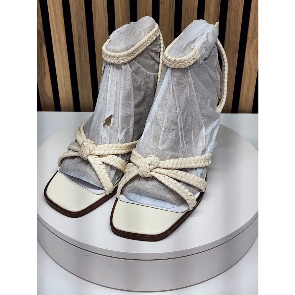 NEW - Giani Bernini Renaee Women’s White Linen Block Heel Sandals - Size 9.5 - Picture 4 of 5
